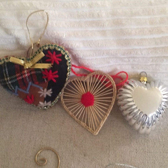 Christmas Ornaments and book “ The Christmas Box” - Picture 5 of 8